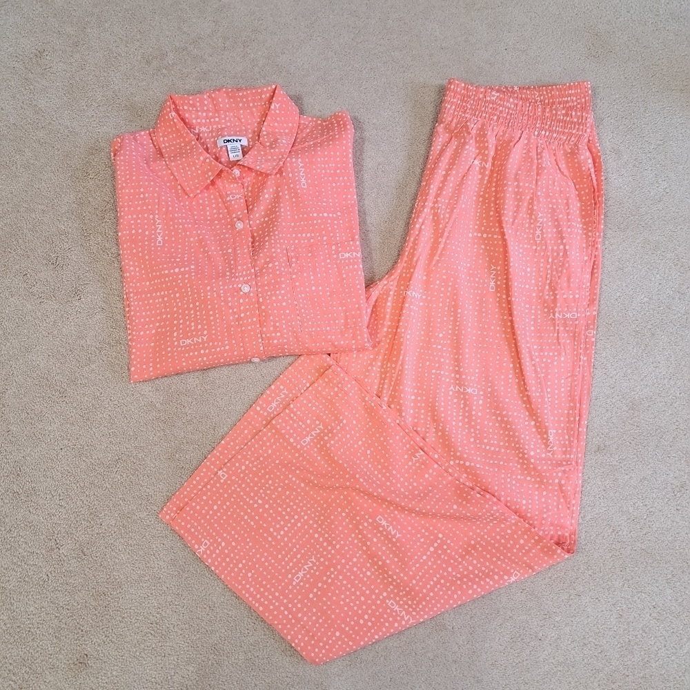 DKNY Pajama Set 2 Piece Coral Women's Size Large PJ Set Loungewear